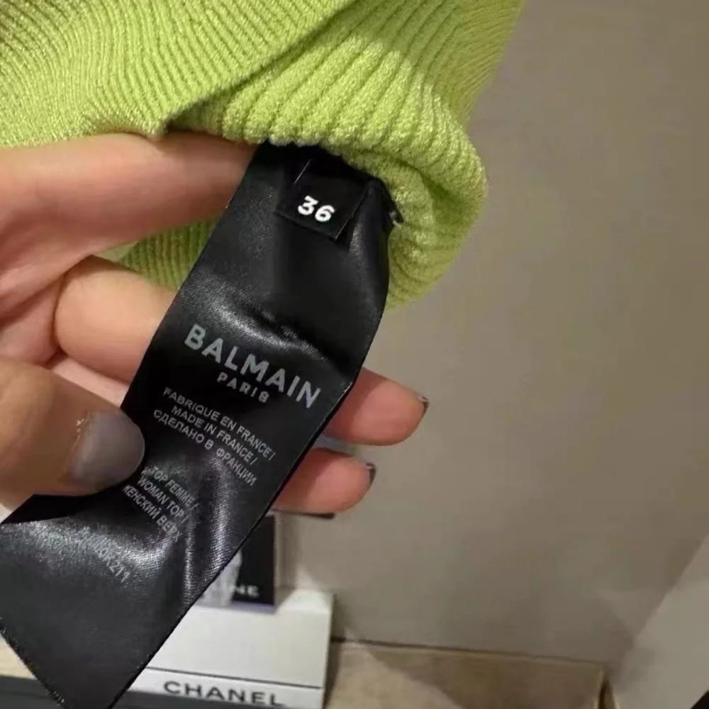 Authentic Balmain Women's Light Green Crop Top - Picture 4 of 4